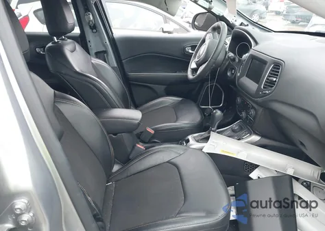 2021 Jeep Compass Latitude 4X4 from USA, damaged, VIN 3C4NJDBB4MT504634